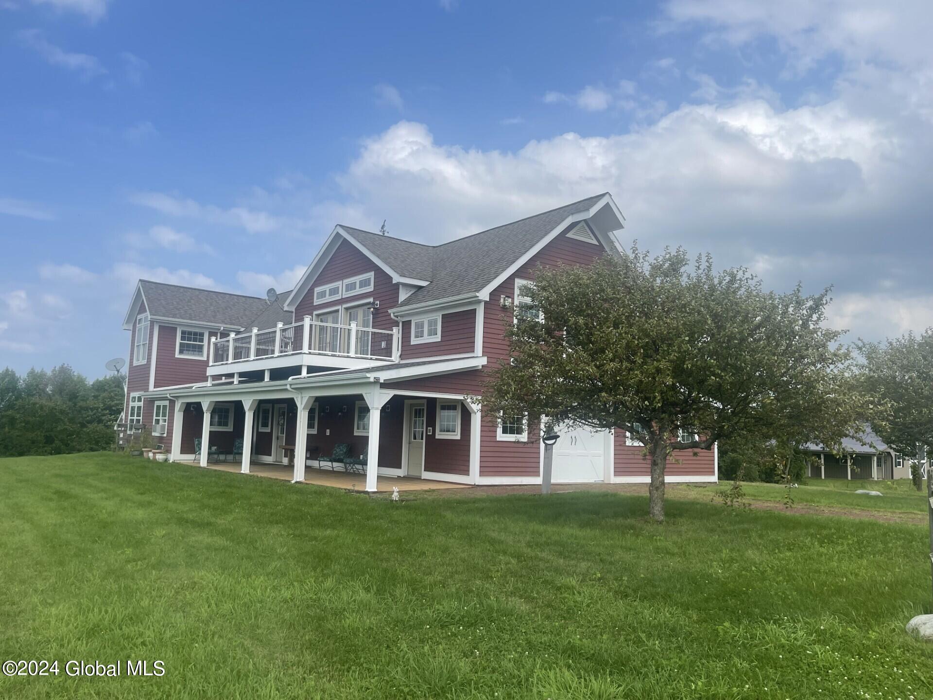 283 New Swamp Road Kingsbury, NY 12839 - Photo 8 of 114 side of house