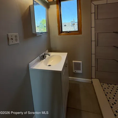 $1,300 | 1706 Prospect Avenue, Unit 2, Scranton, PA 18505