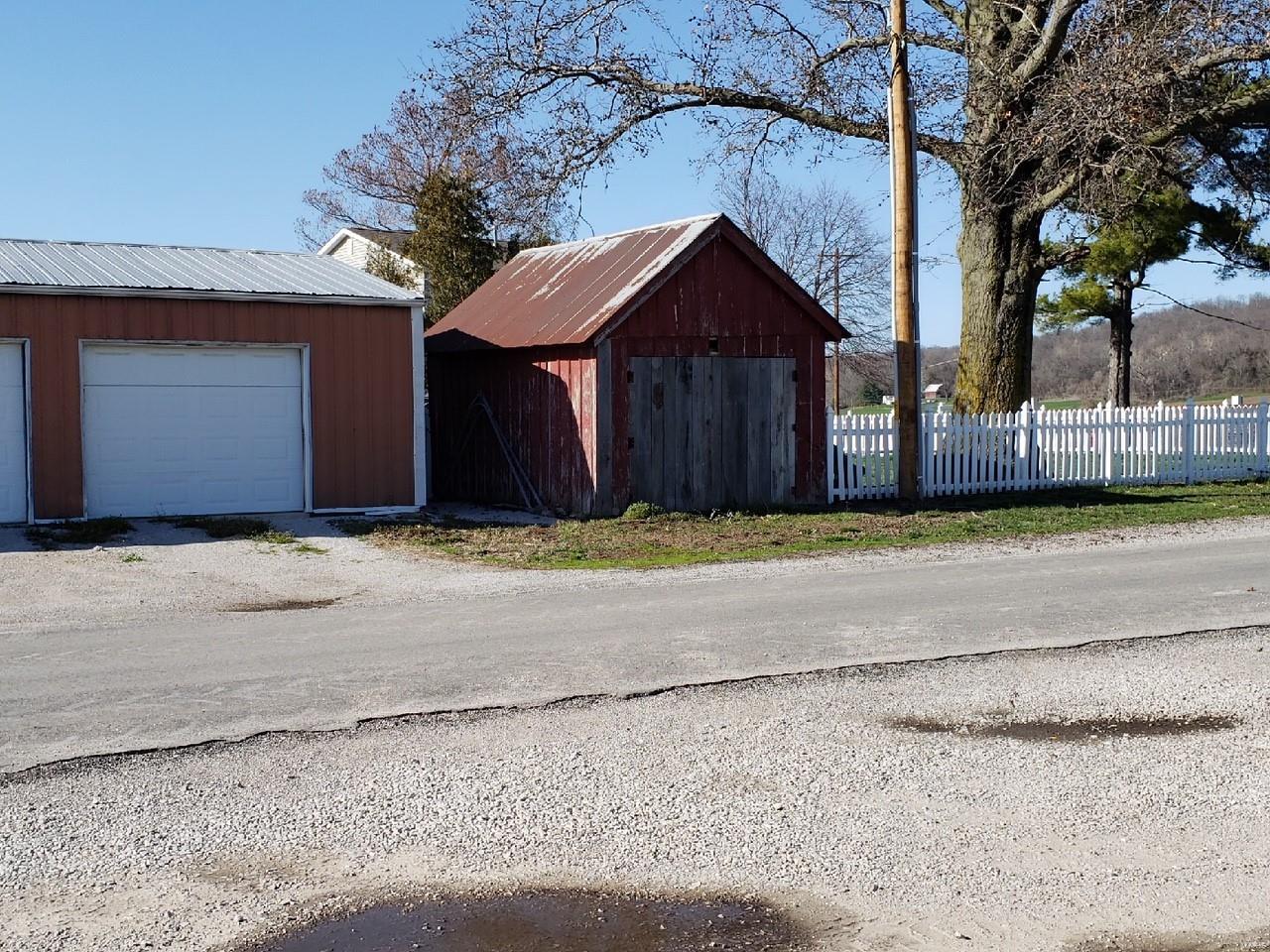 2073 Outlet Road Valmeyer, IL 62295 - Photo 20 of 84