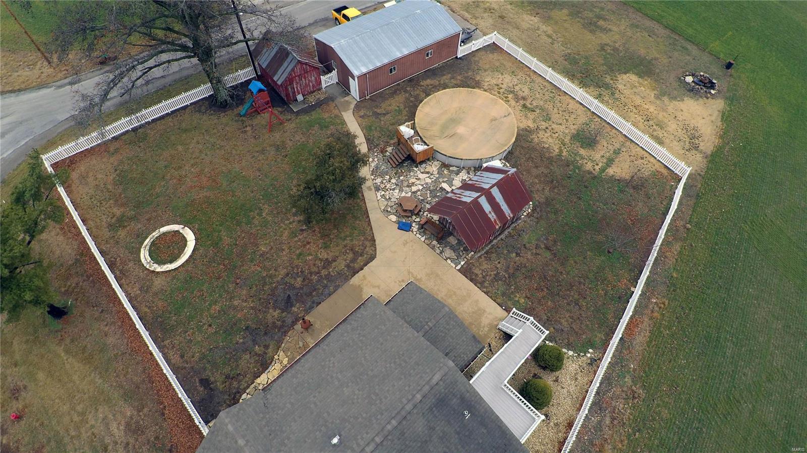 2073 Outlet Road Valmeyer, IL 62295 - Photo 27 of 84
