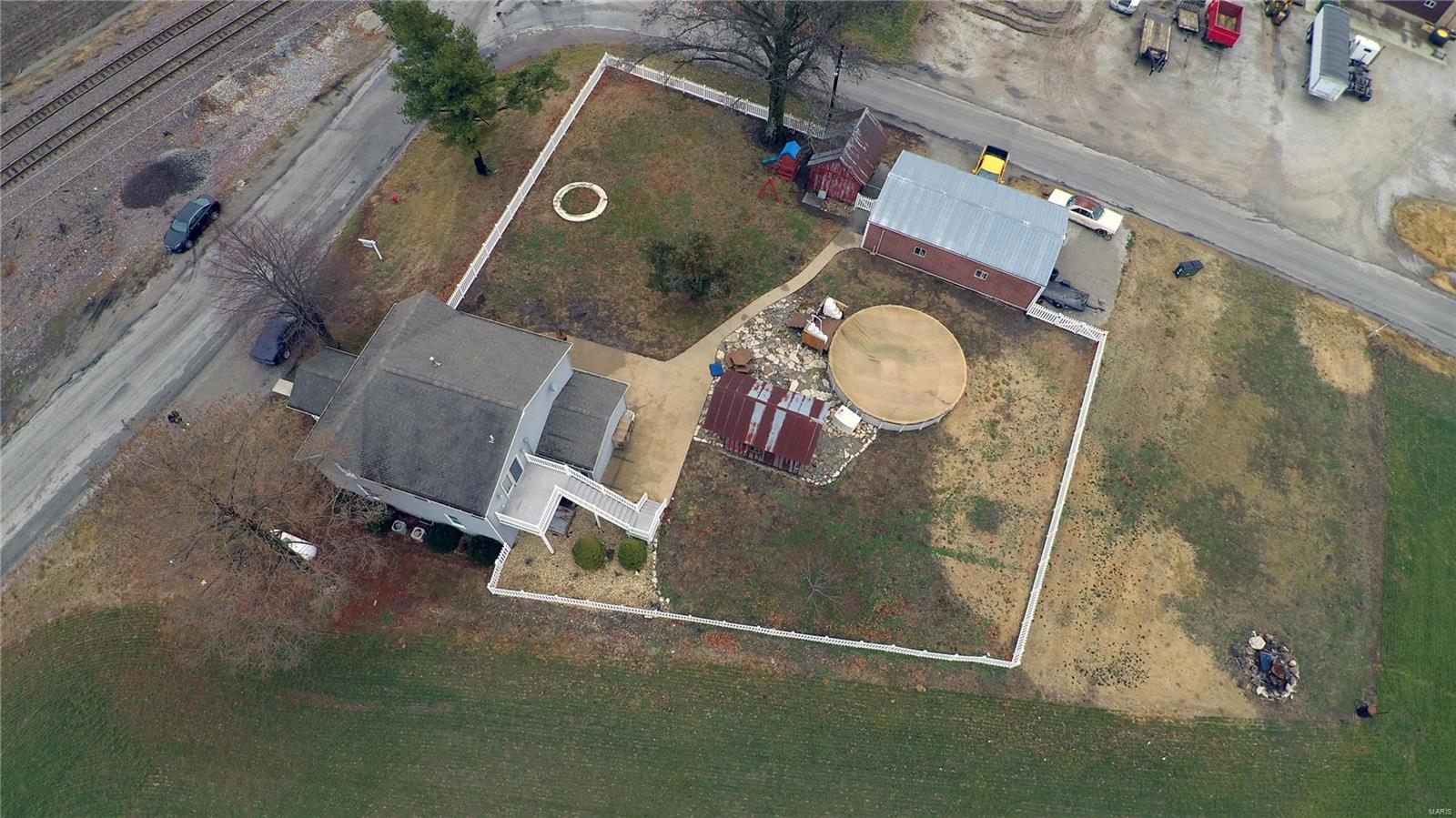 2073 Outlet Road Valmeyer, IL 62295 - Photo 33 of 84