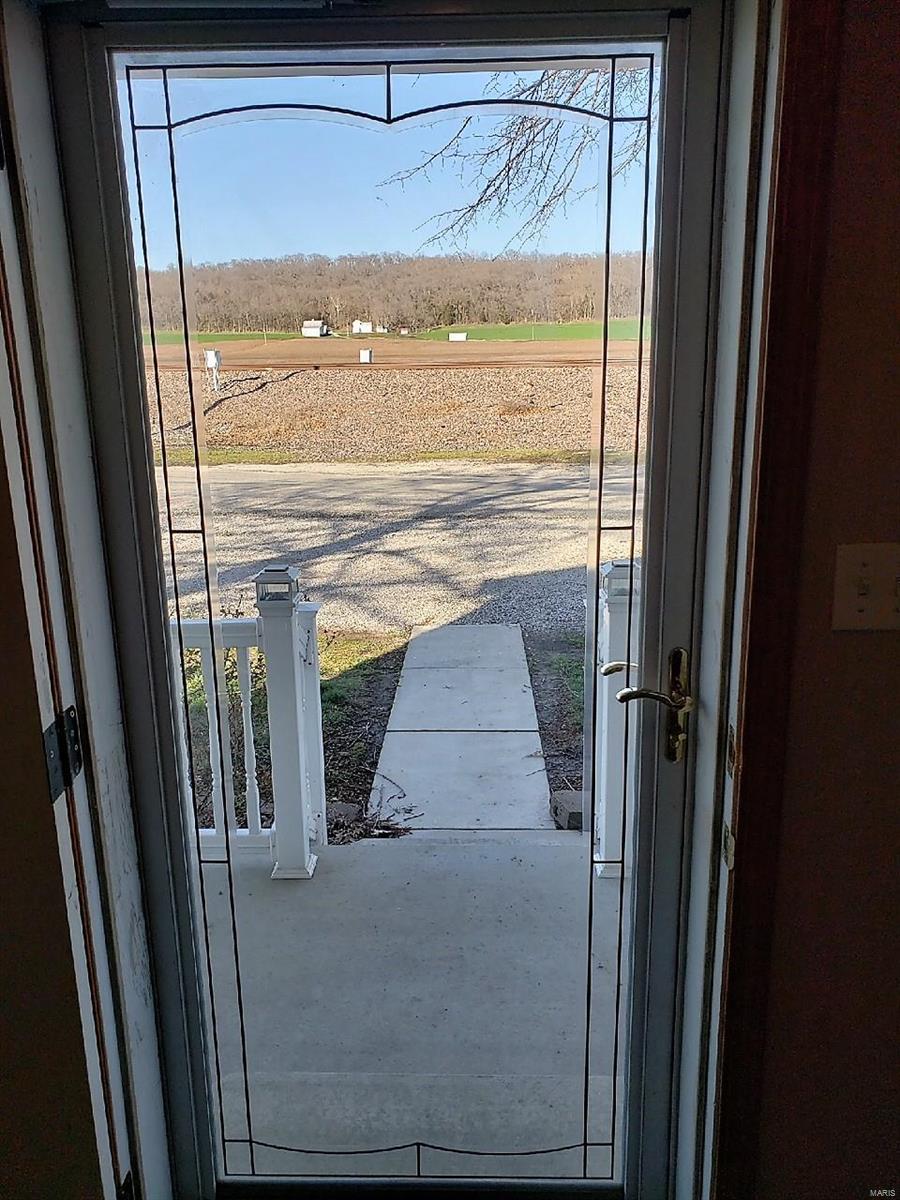 2073 Outlet Road Valmeyer, IL 62295 - Photo 47 of 84
