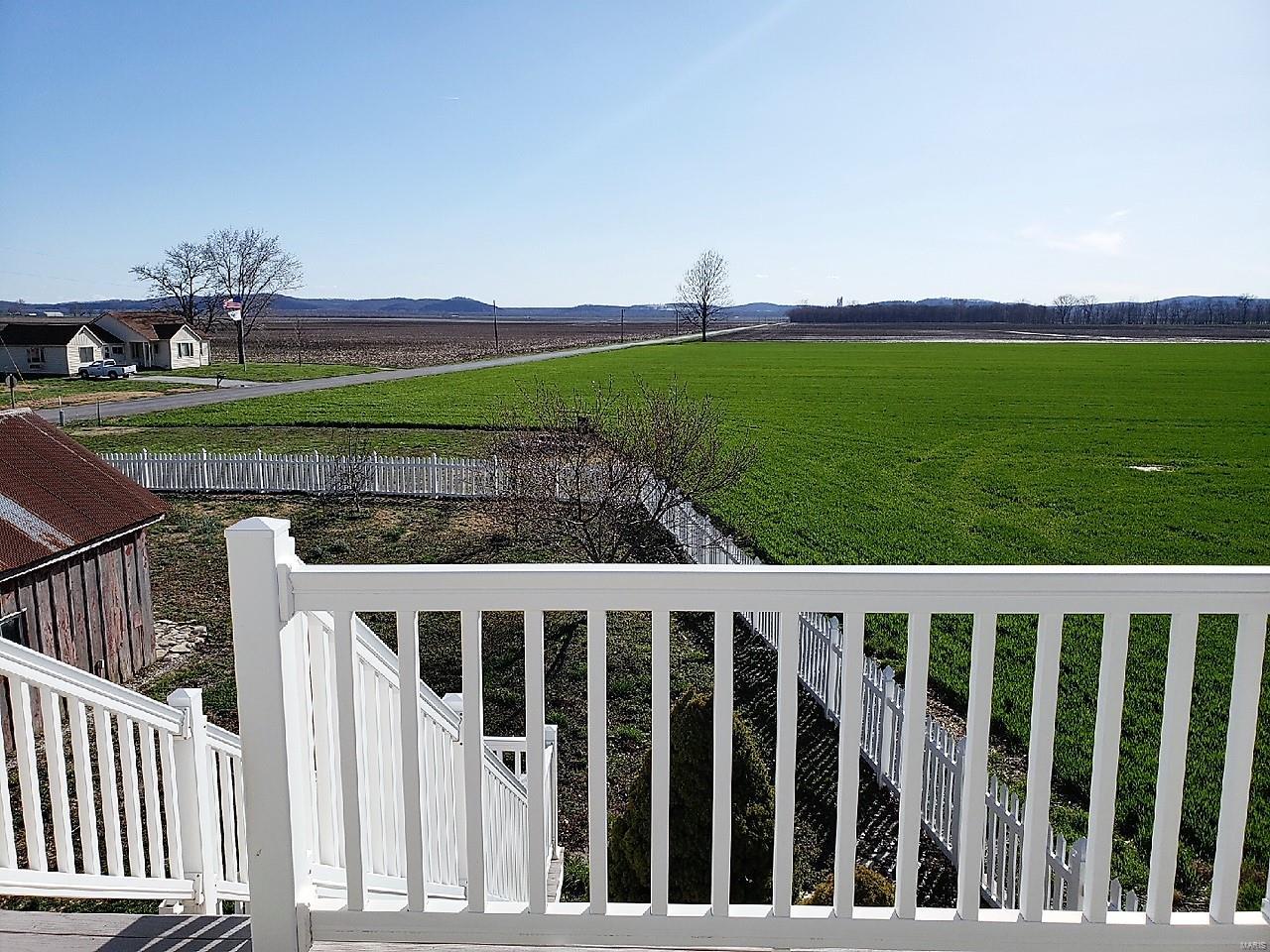2073 Outlet Road Valmeyer, IL 62295 - Photo 8 of 84