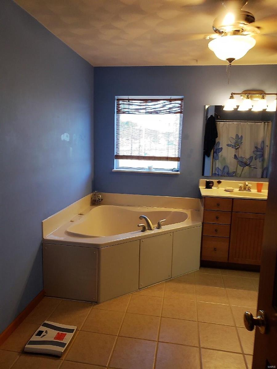 2073 Outlet Road Valmeyer, IL 62295 - Photo 78 of 84