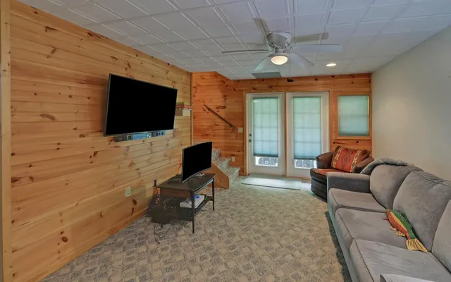 $399,900 | 56 Waxwing Trail, Murphy, NC 28906