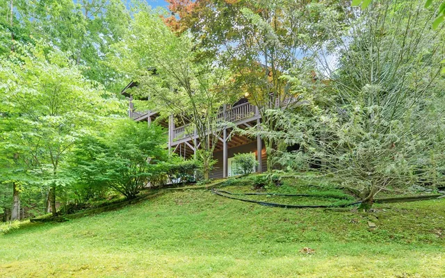 $399,900 | 56 Waxwing Trail, Murphy, NC 28906