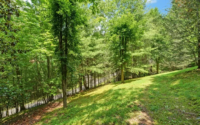 $399,900 | 56 Waxwing Trail, Murphy, NC 28906