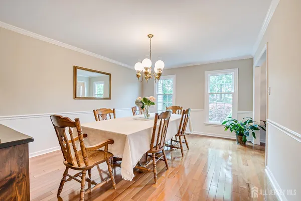 $1,049,900 | 3 Clinton Court, Kendall Park, NJ 08824