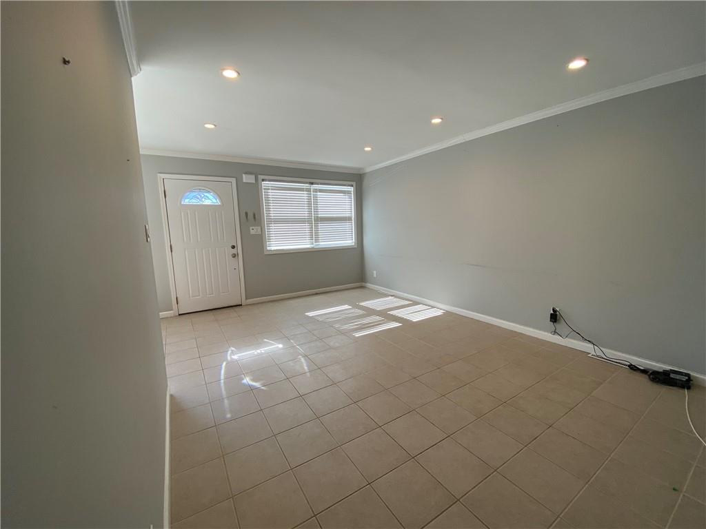 75 Tier Street Bronx, NY 10464 - Photo 5 of 15