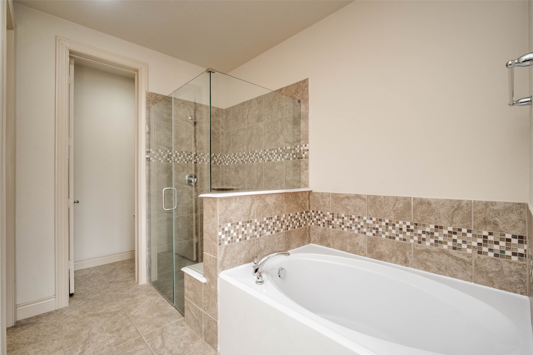 24111 Valencia Ridge Lane Katy, TX 77494 - Photo 31 of 44