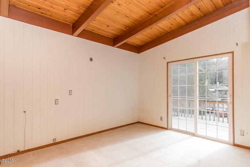 145 South Point Street Depoe Bay, OR 97341 - Photo 13 of 20 southpoint-backlightmarketing-30