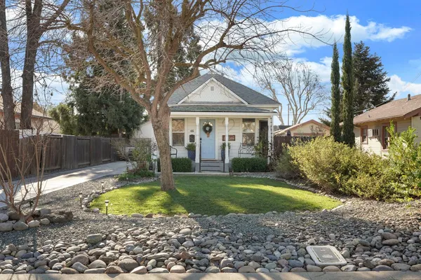 $394,600 | 416 Daisy Avenue, Lodi, CA 95240