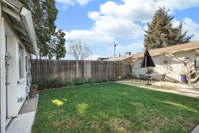 $409,000 | 416 Daisy Avenue, Lodi, CA 95240