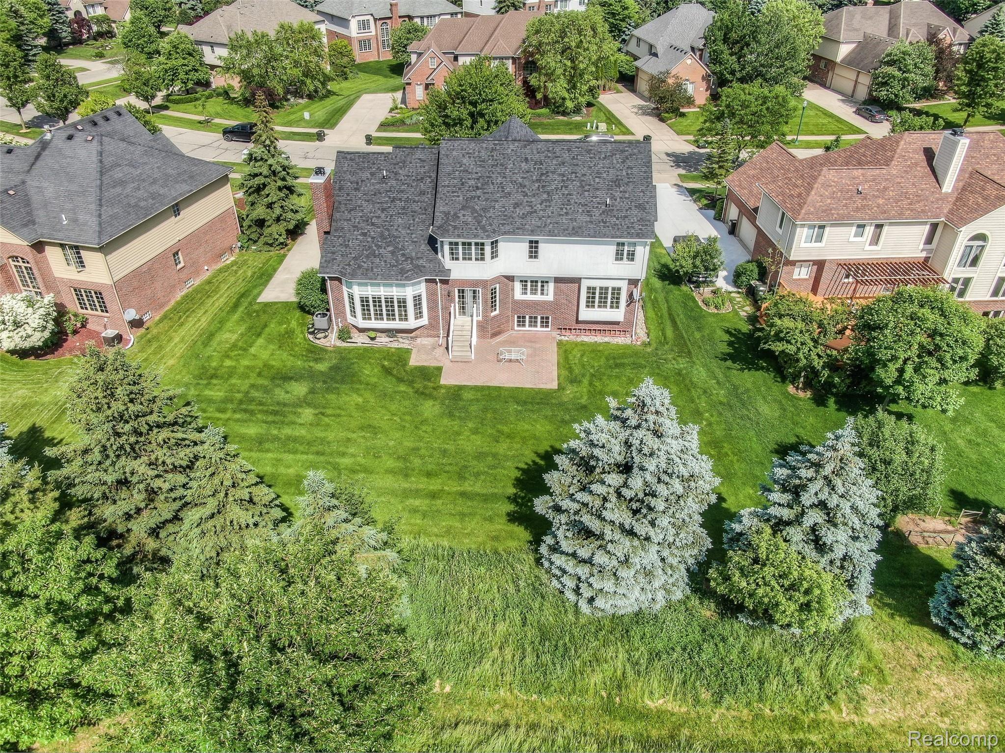 2076 Rookery Drive Rochester, MI 48309 - Photo 36 of 37 36 - Back Overhead.jpg