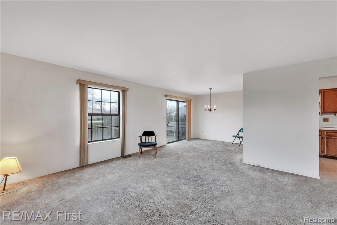 24088 Greenhill Road Warren, MI 48091 - Photo 6 of 19 Jay-4-24-2019-10.jpg