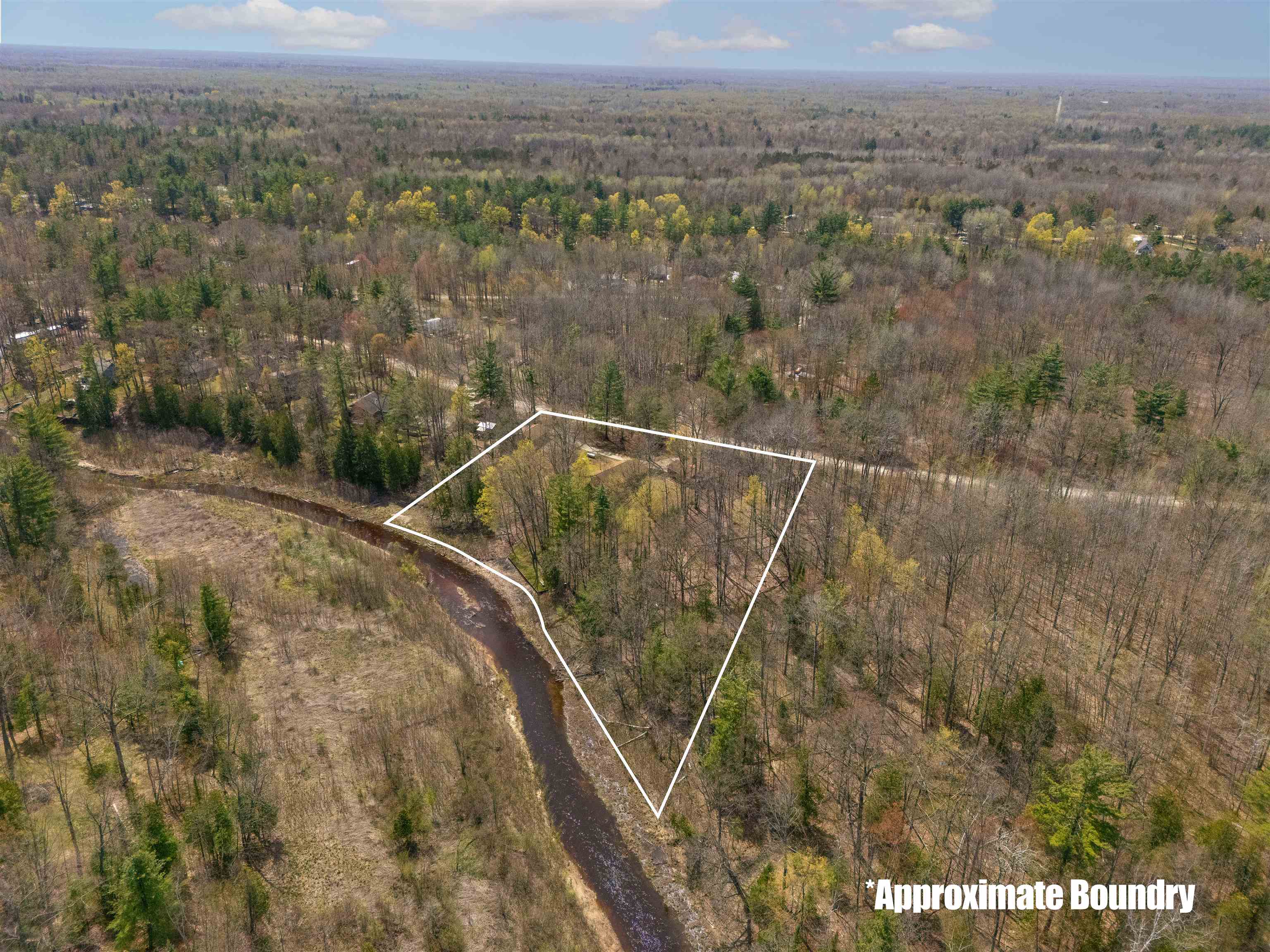 1541 Maple Point Road Beaverton, MI 48612 - Photo 3 of 32