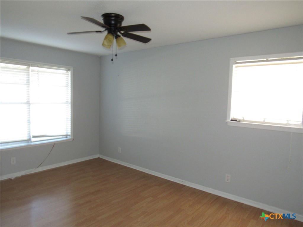 1325 Paseo Del Cobre Temple, TX 76502 - Photo 8 of 15 an empty room with a window
