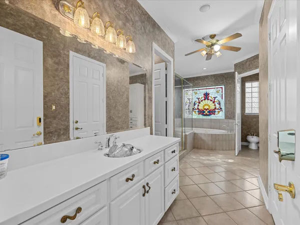 $6,000 | 15318 Beecham Drive, Houston, TX 77068