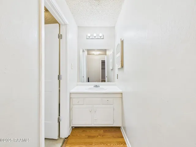 $850 | 506 Fox Run Avenue, Unit 2, Lafayette, LA 70508