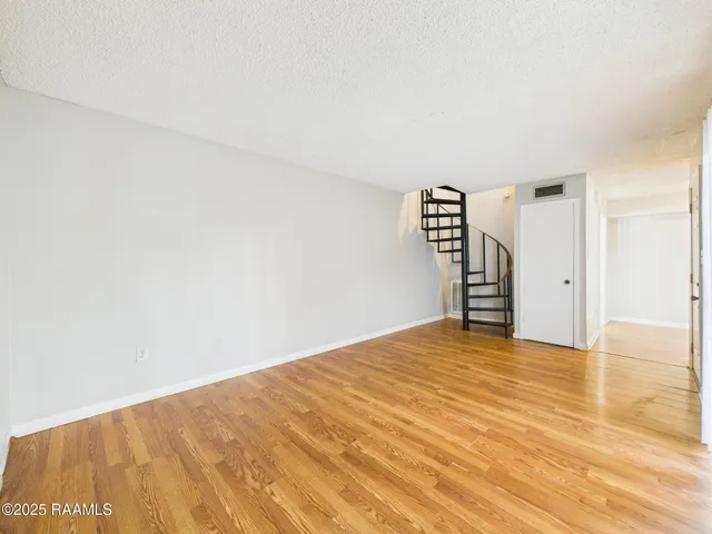 $850 | 506 Fox Run Avenue, Unit 2, Lafayette, LA 70508