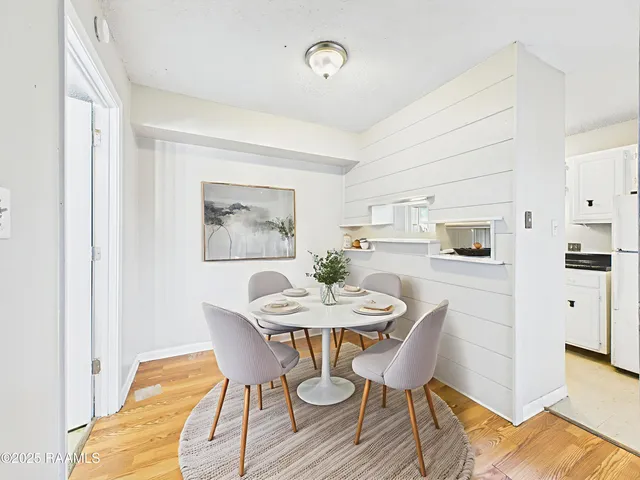 $850 | 506 Fox Run Avenue, Unit 2, Lafayette, LA 70508