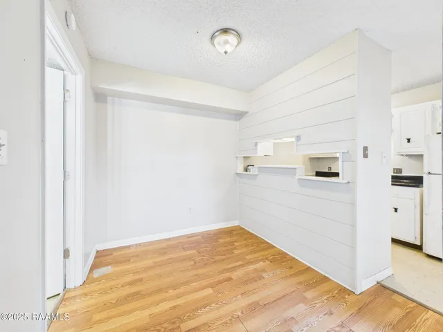 $850 | 506 Fox Run Avenue, Unit 2, Lafayette, LA 70508