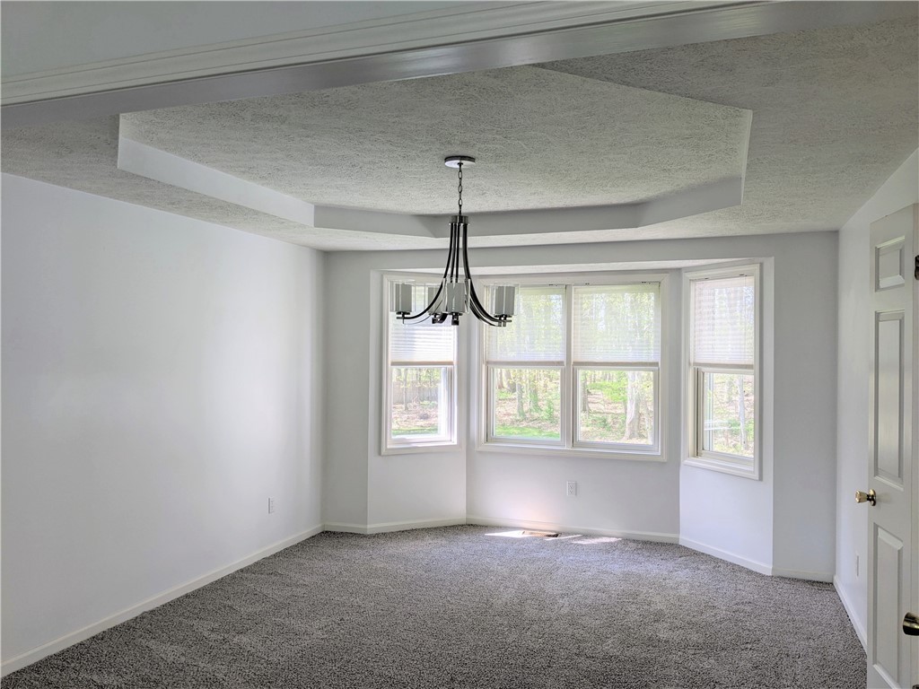 41 Hawks View Mendon, NY 14472 - Photo 16 of 46 Dining room to the back of the house and next to t