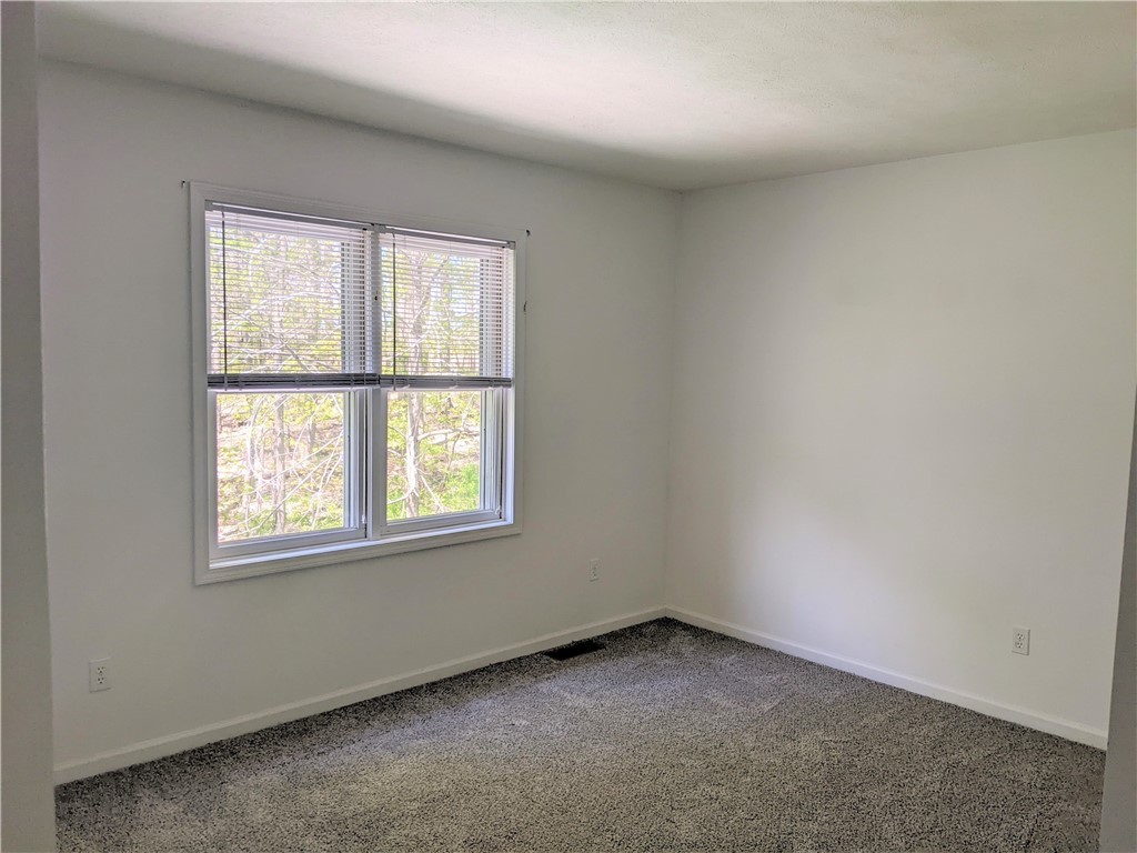 41 Hawks View Mendon, NY 14472 - Photo 30 of 46 Bedroom #2