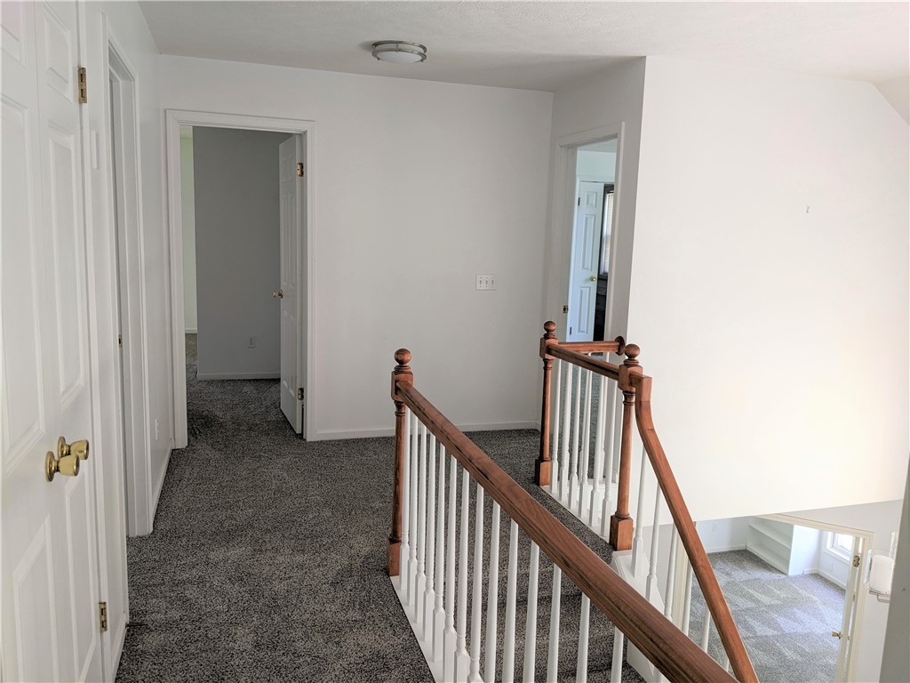 41 Hawks View Mendon, NY 14472 - Photo 38 of 46 2nd floor hall toward Primary Bedroom