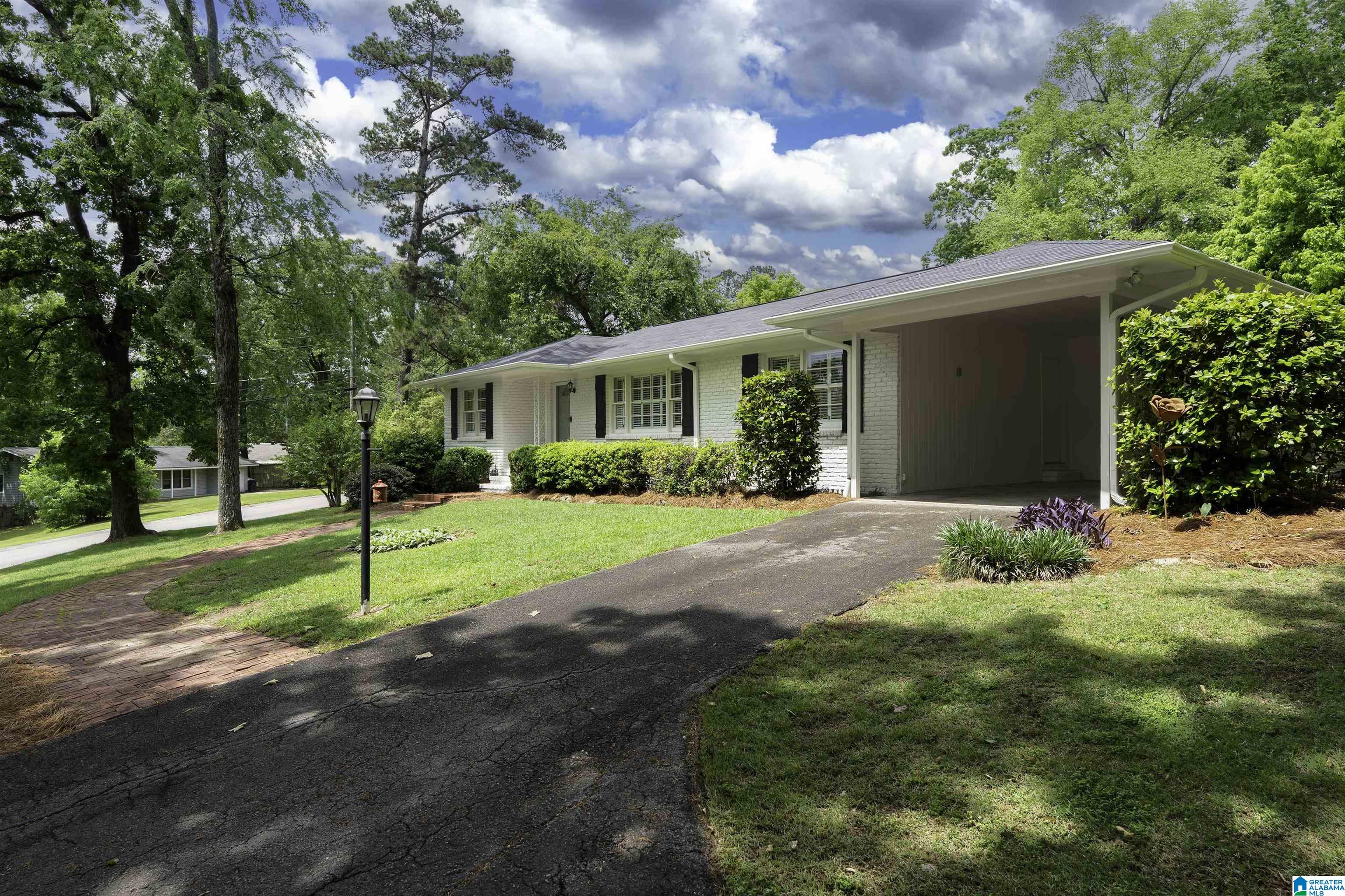 2224 Deerwood Road Birmingham, AL 35216 - Photo 2 of 21