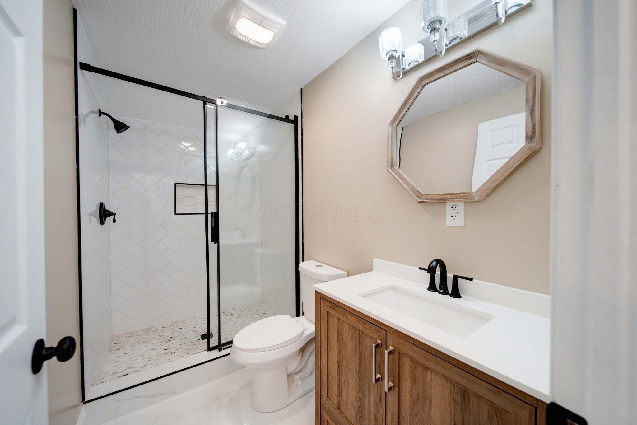 4874 Ridge Street Columbus, OH 43207 - Photo 24 of 40 33-web-or-mls-A7403704_5_6