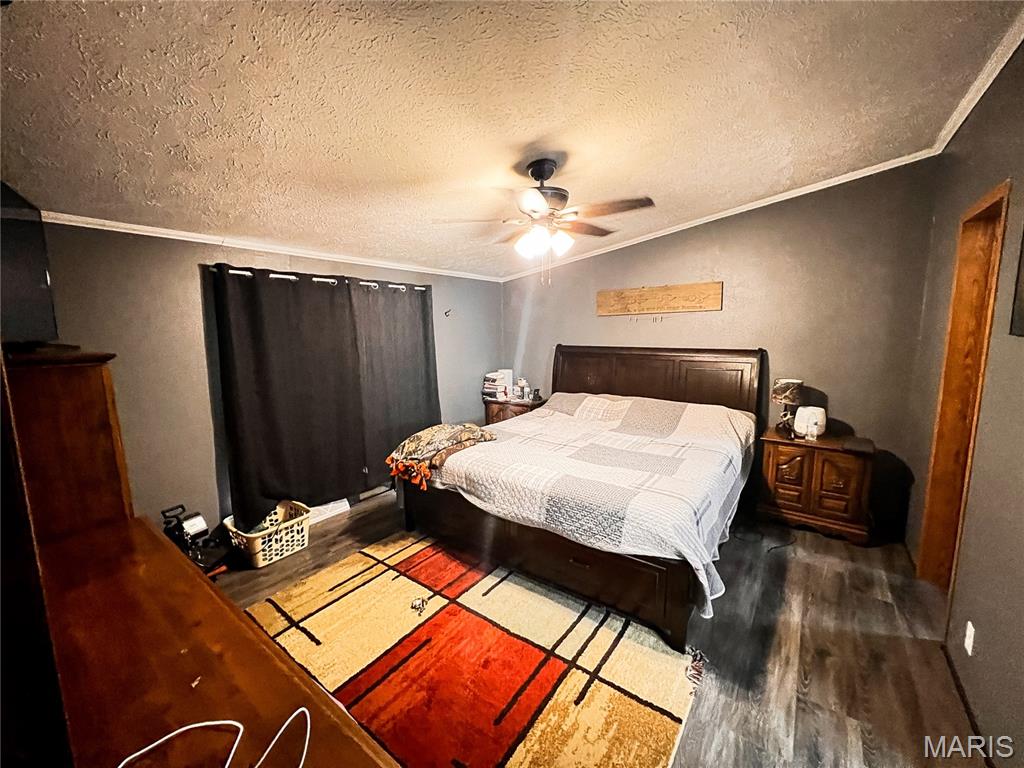 1383 Old Salem Road Kell, IL 62853 - Photo 13 of 28