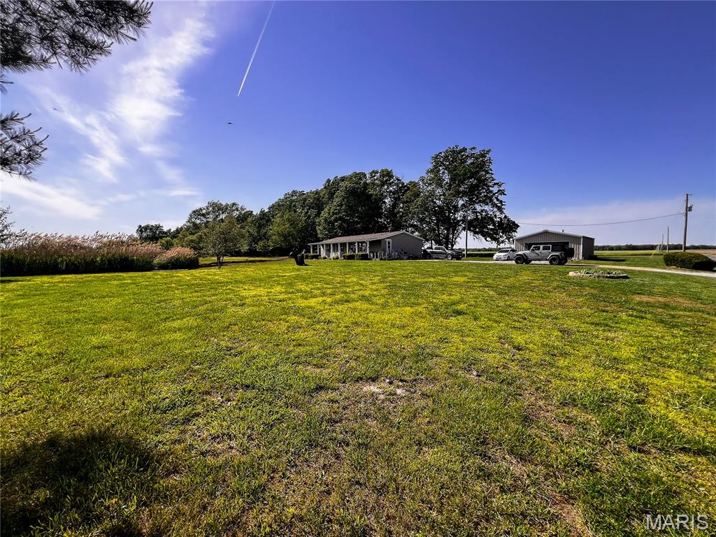 1383 Old Salem Road Kell, IL 62853 - Photo 8 of 28