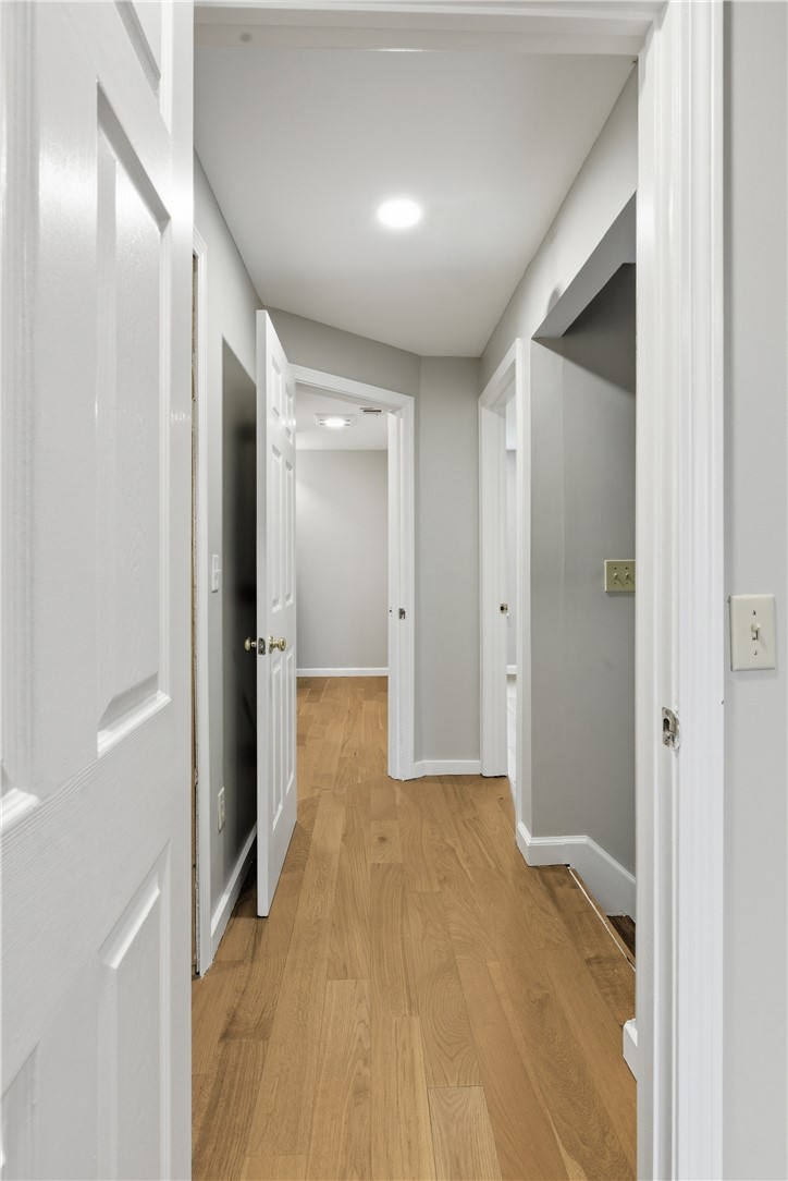 49 Harvest Road Middletown, RI 02842 - Photo 26 of 49