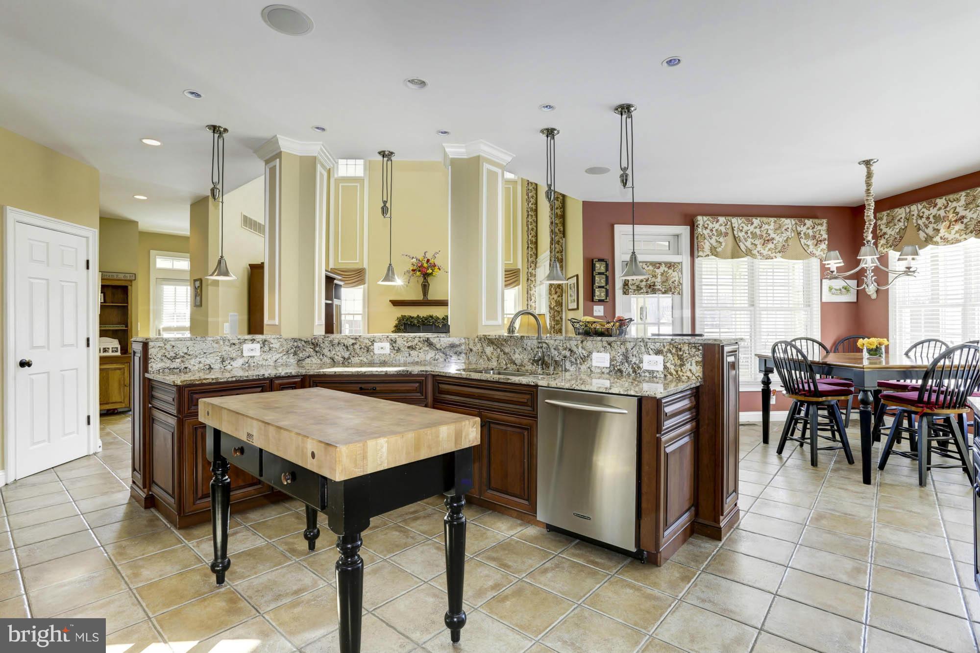 4070 Linthicum Road Dayton, MD 21036 - Photo 6 of 30 Kitchen