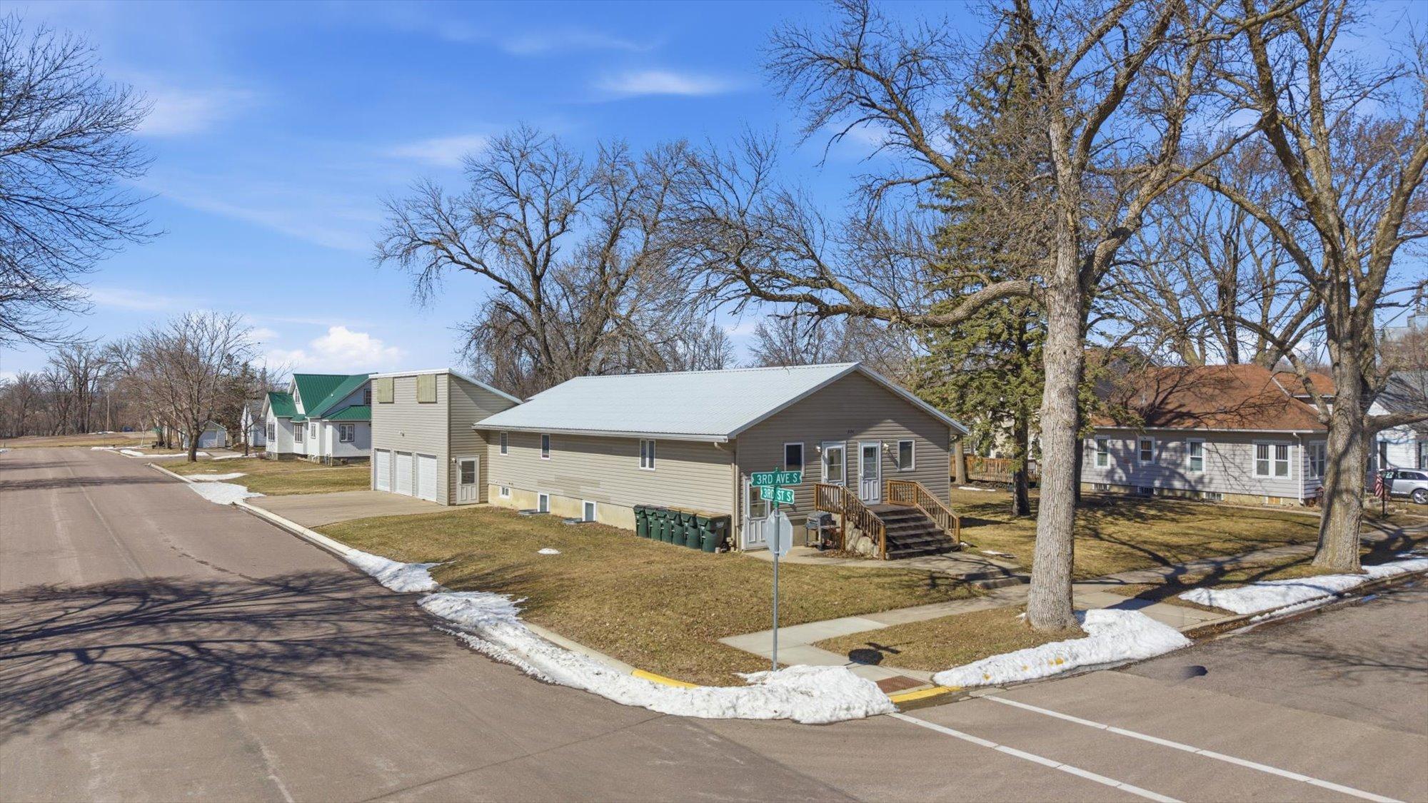 226 3rd Avenue South Brownton, MN 55312 - Photo 3 of 40