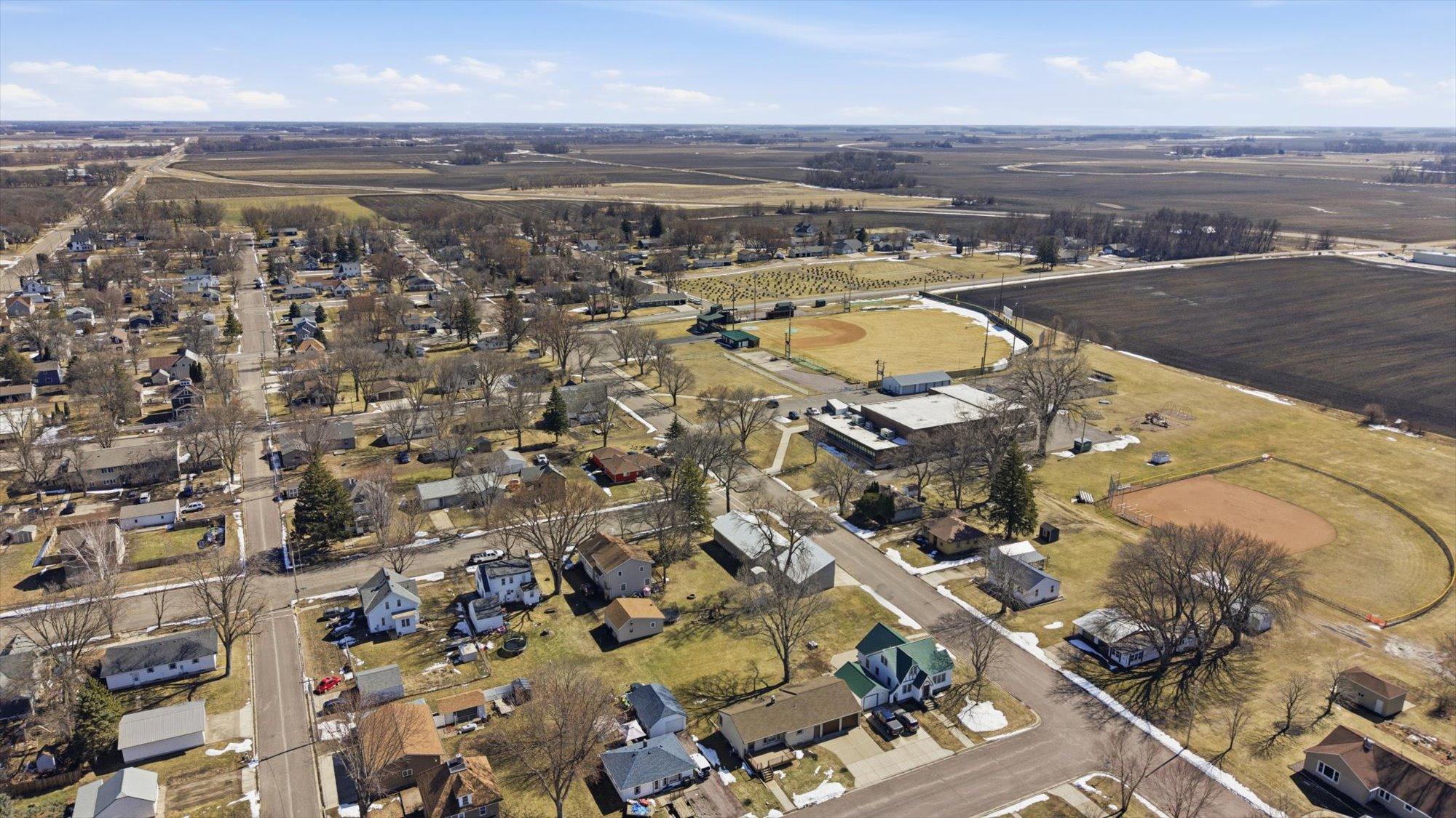 226 3rd Avenue South Brownton, MN 55312 - Photo 35 of 40