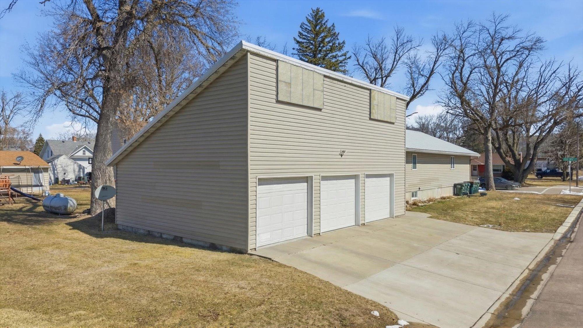 226 3rd Avenue South Brownton, MN 55312 - Photo 4 of 40