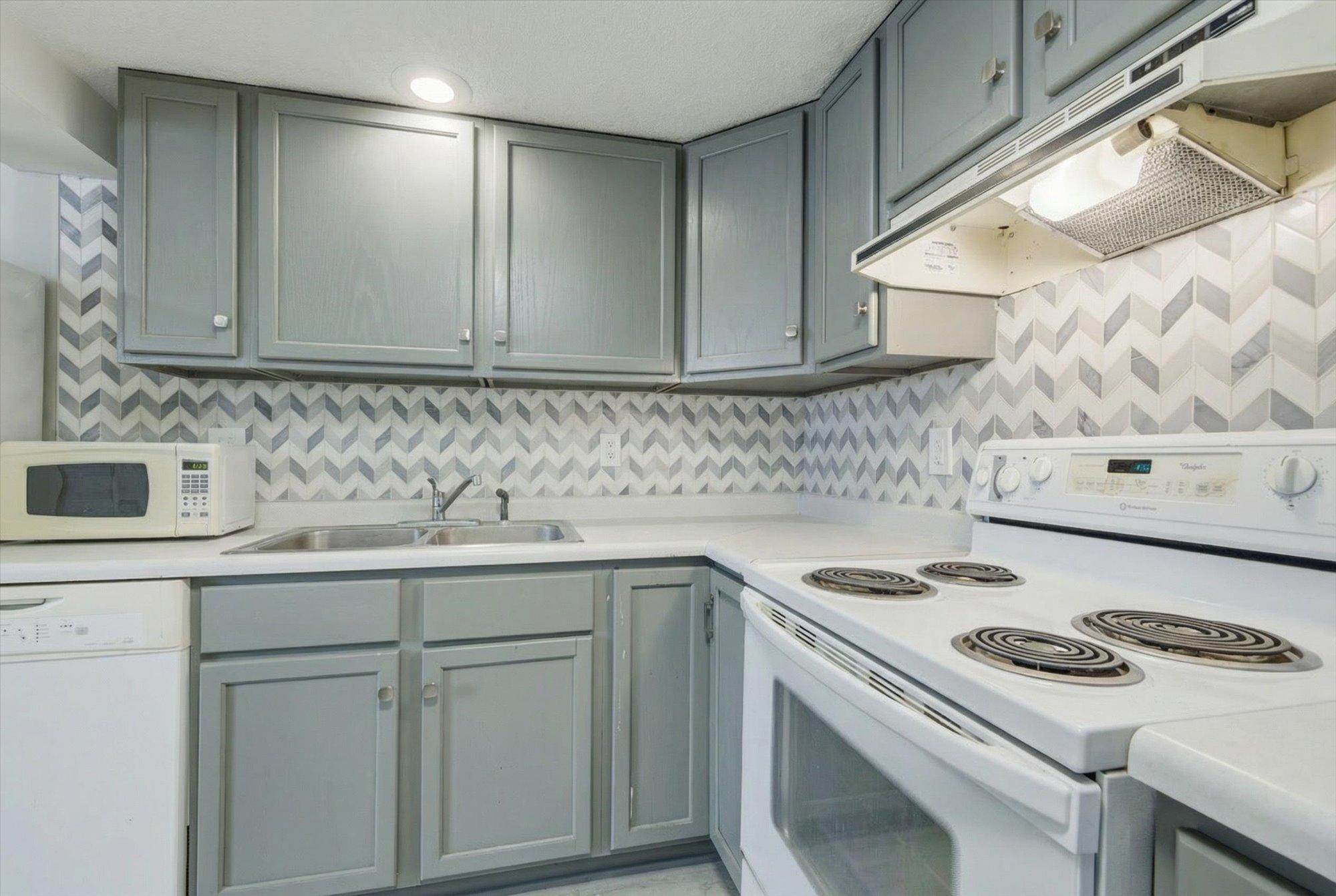 226 3rd Avenue South Brownton, MN 55312 - Photo 8 of 40