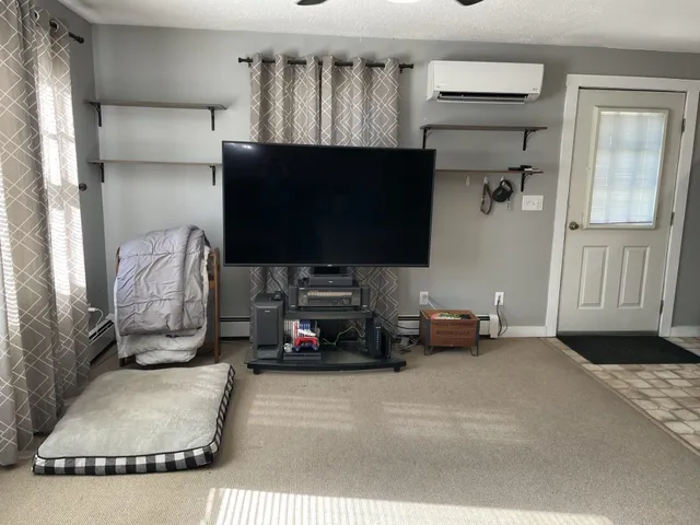 $379,900 | 39 Bullseye Curve Road, Wentworth, NH 03282