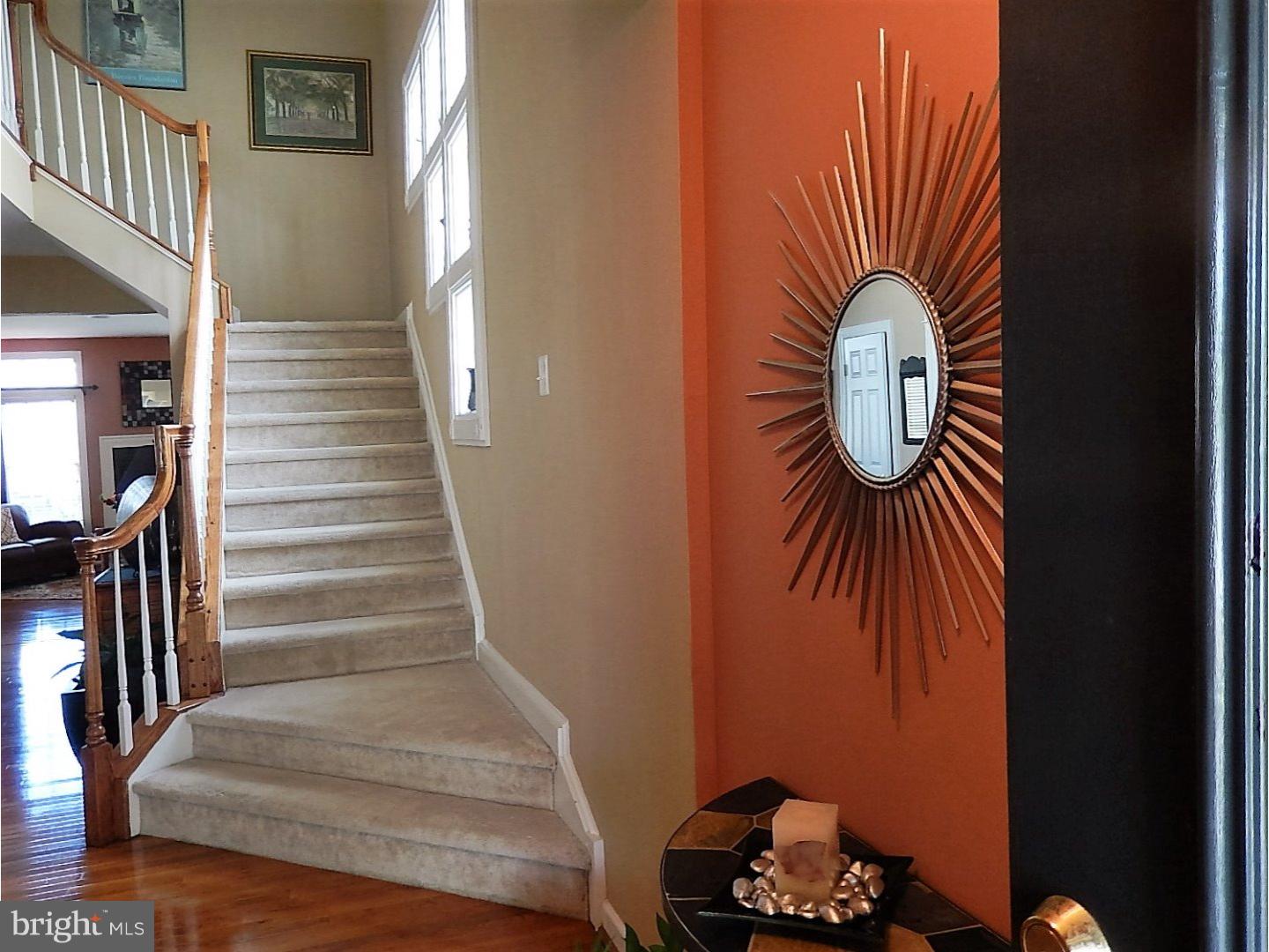 29 Rinehart Road Pottstown, PA 19465 - Photo 2 of 25 Foyer