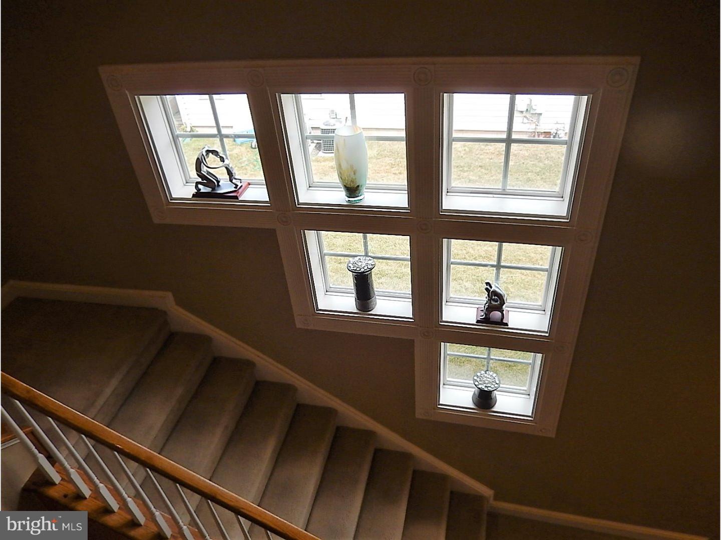 29 Rinehart Road Pottstown, PA 19465 - Photo 11 of 25 Foyer