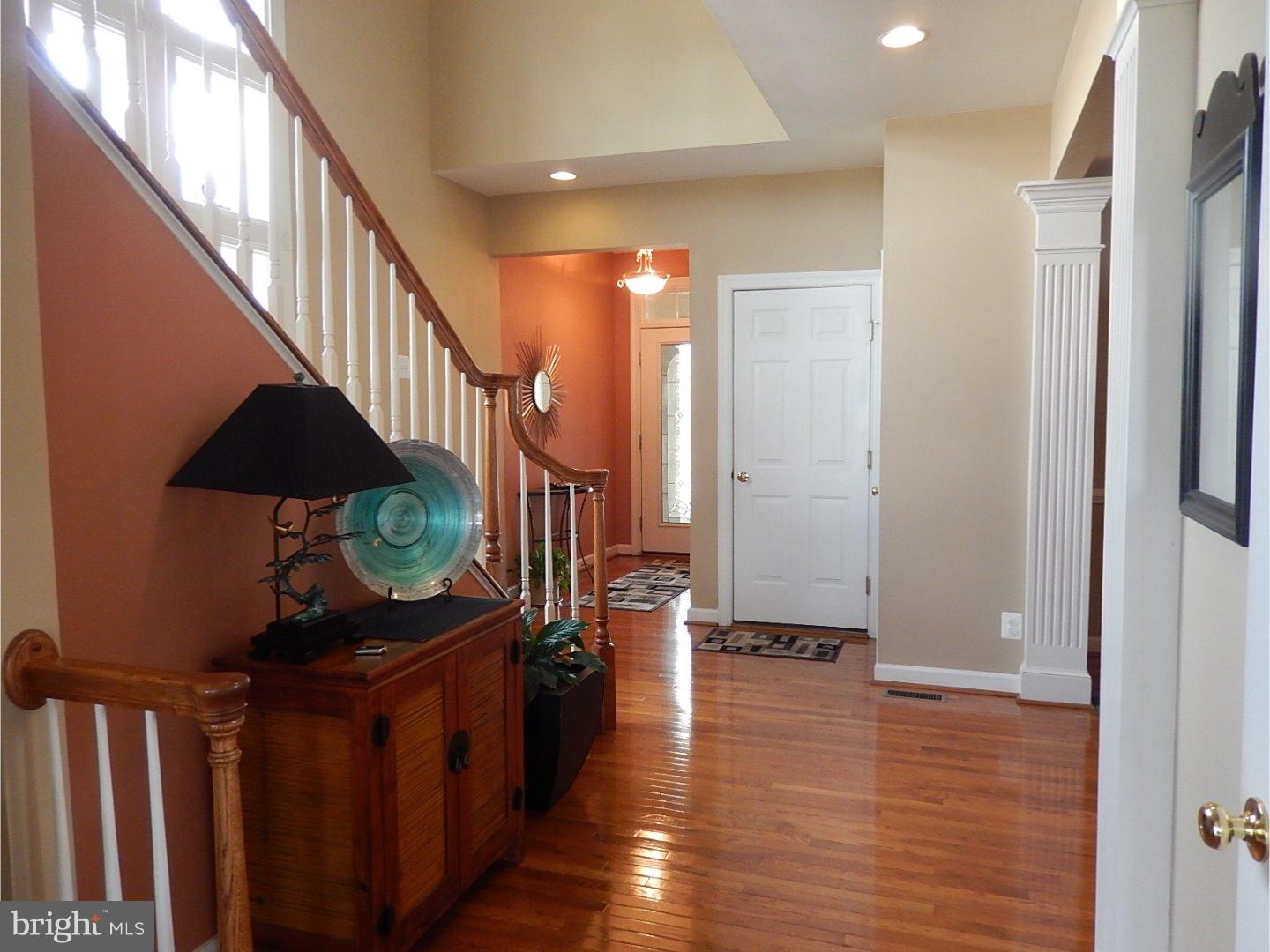 29 Rinehart Road Pottstown, PA 19465 - Photo 10 of 25 Foyer