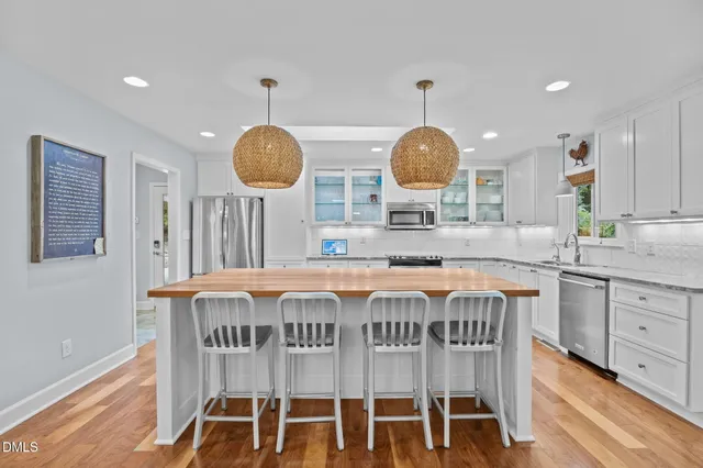 $1,875,000 | 1812 Rolling Road, Chapel Hill, NC 27514