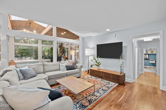 $1,875,000 | 1812 Rolling Road, Chapel Hill, NC 27514