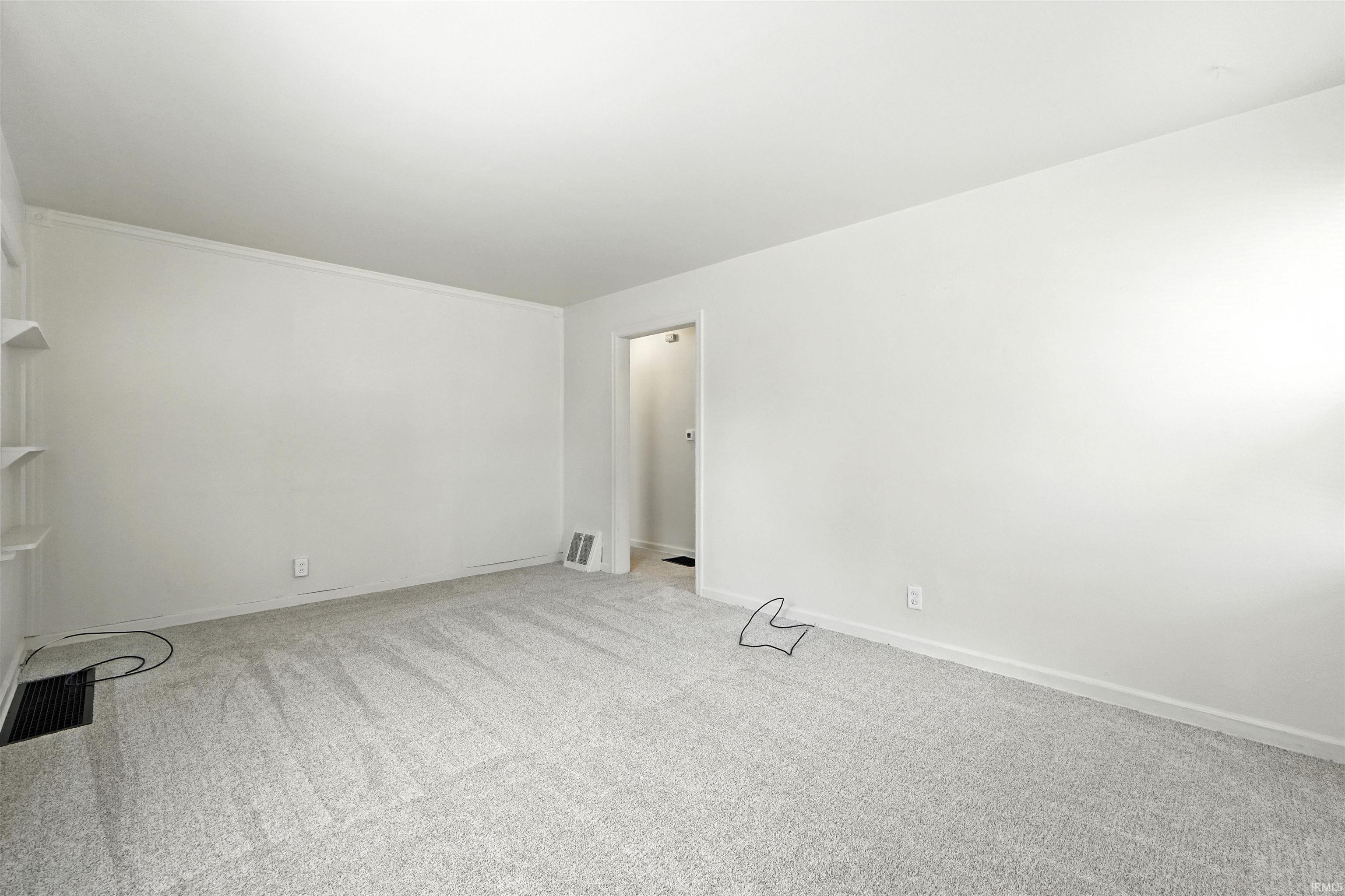 4126 Bowser Avenue Fort Wayne, IN 46806 - Photo 12 of 19