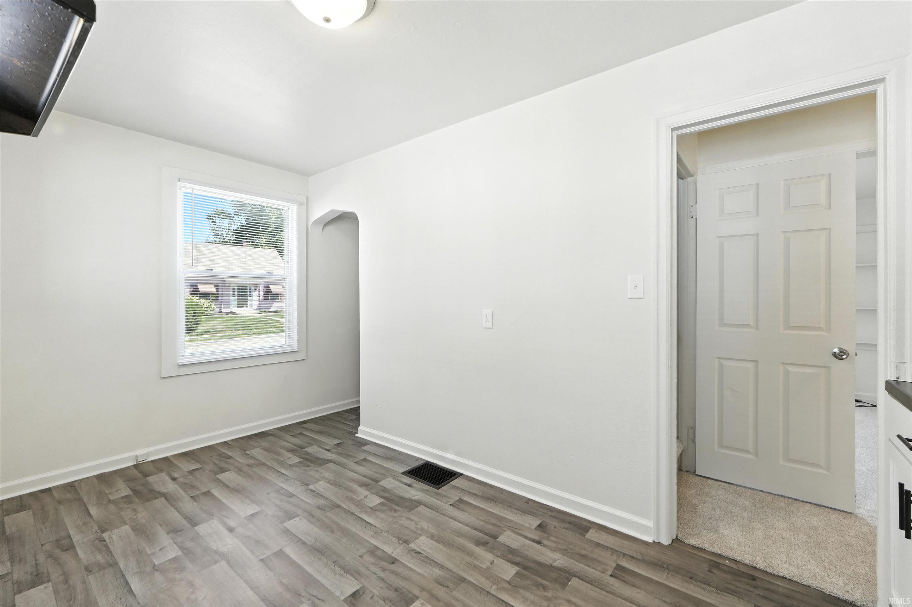 4126 Bowser Avenue Fort Wayne, IN 46806 - Photo 15 of 19