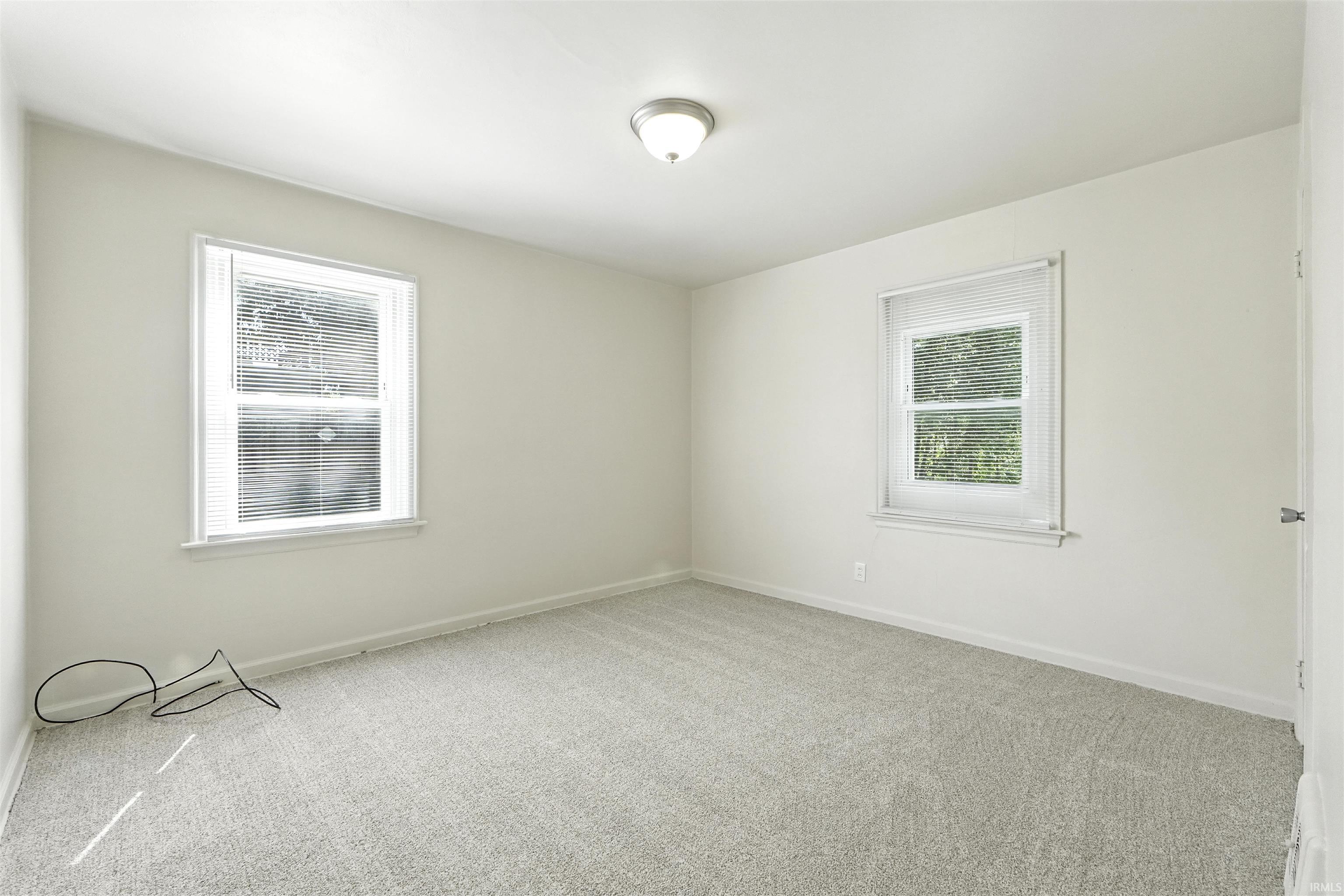 4126 Bowser Avenue Fort Wayne, IN 46806 - Photo 7 of 19