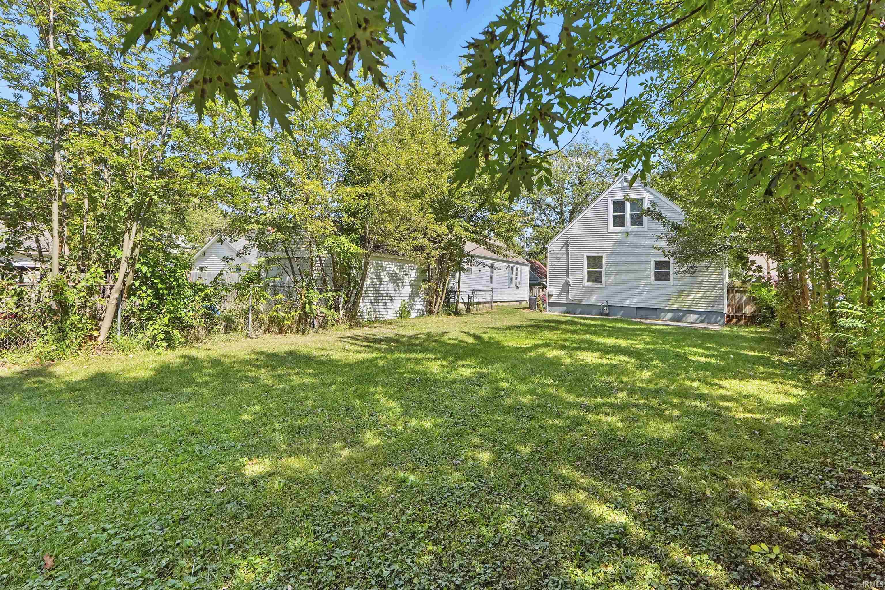 4126 Bowser Avenue Fort Wayne, IN 46806 - Photo 10 of 19