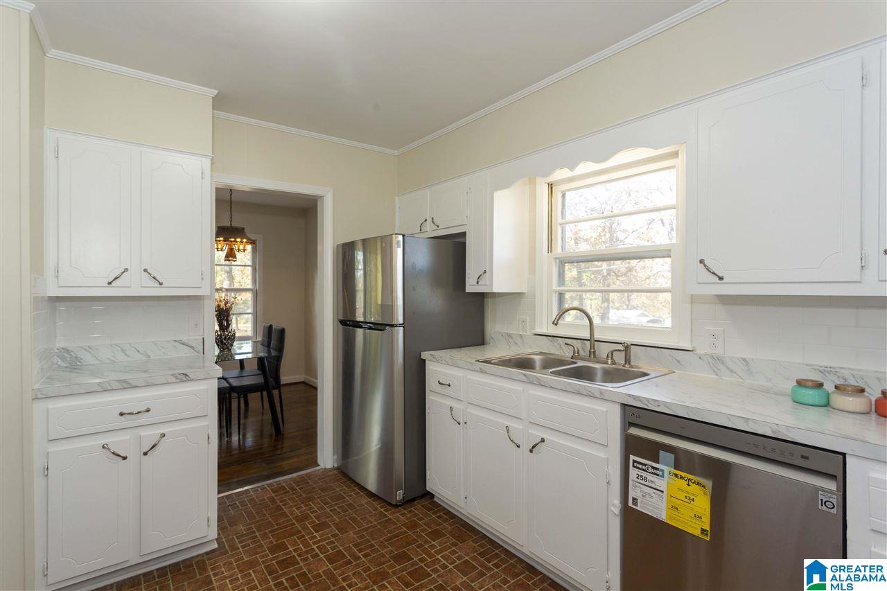 6007 Avenue L Bessemer, AL 35020 - Photo 17 of 31